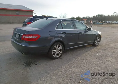 2010 Mercedes-Benz E 350 4Matic из США, поврежденный, VIN WDDHF8HBXAA181616